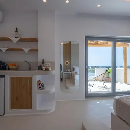 Deluxe Sea View Apartment