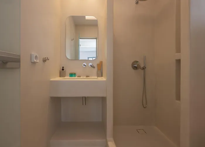 アパートホテル Kastraki Riviera Kastrákion